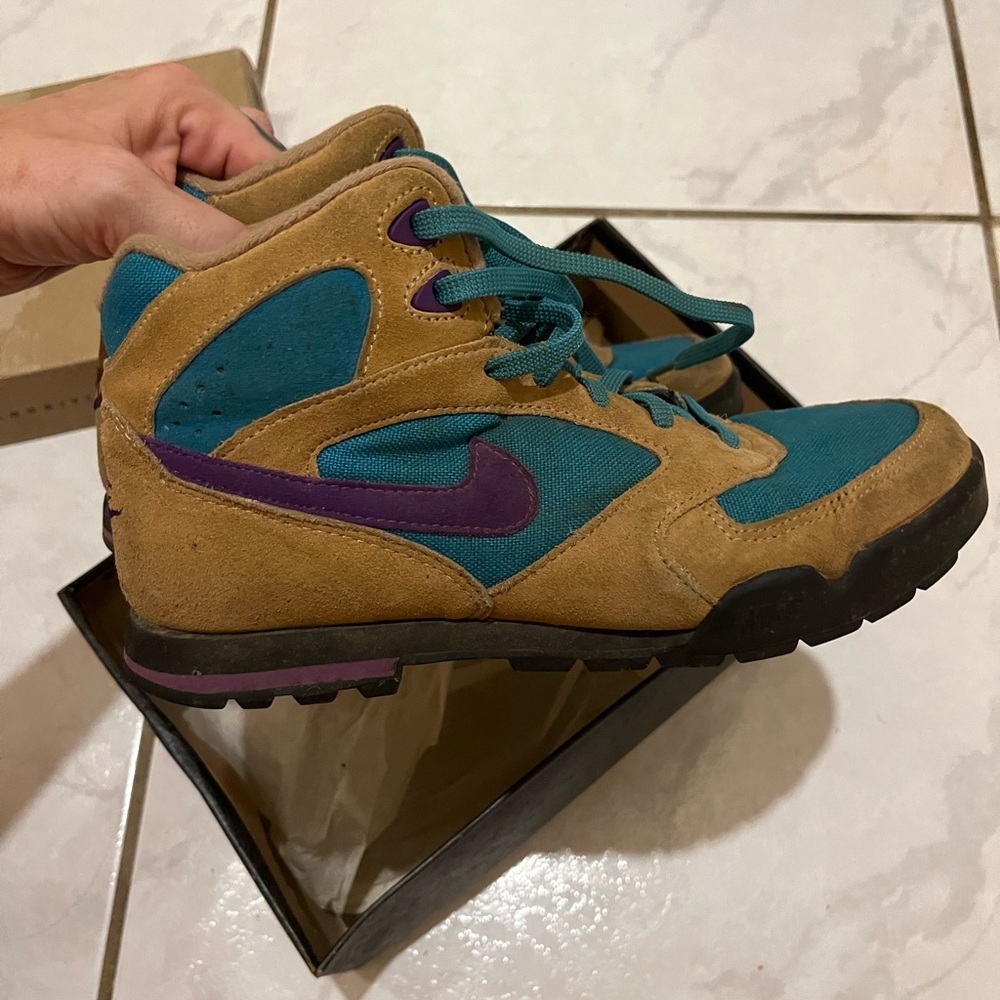 Nike Blue and Tan Sneakers with Retro Style